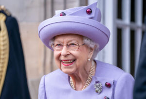 the queen in scotland